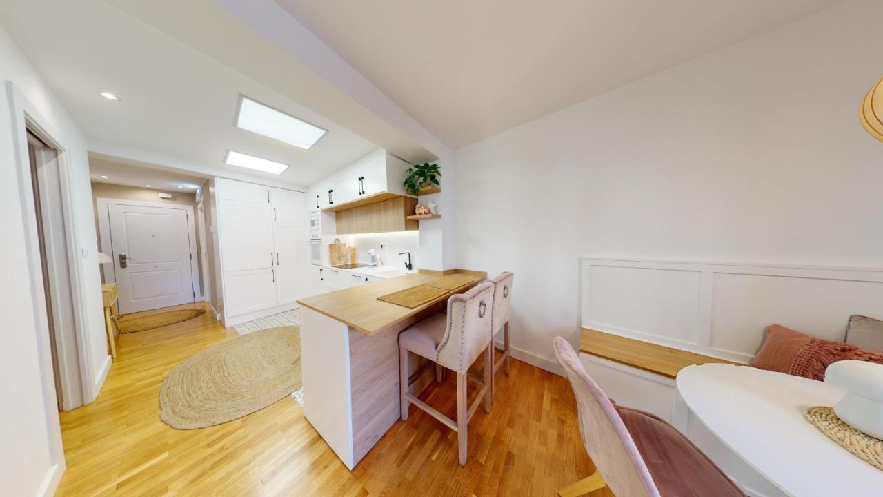 Sol Apartment *